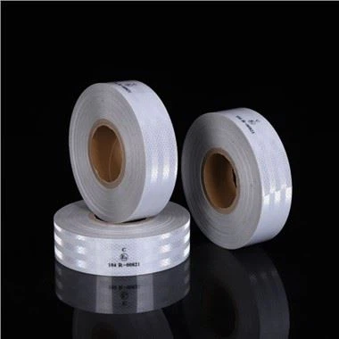 Reflecterende tape voor gebruik buitenshuis