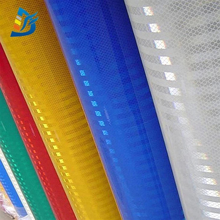 Zelfklevend reflecterend blad